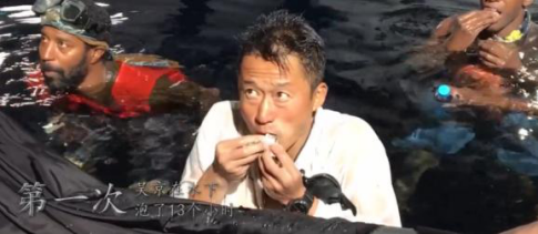 燃！燃！ 燃爆今年盛夏的《战狼2》