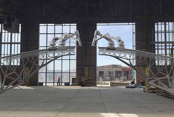 全球首座3D打印桥在荷兰通车