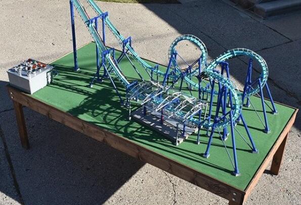 美国学生3D打印完整功能的Invertigo过山车复制品