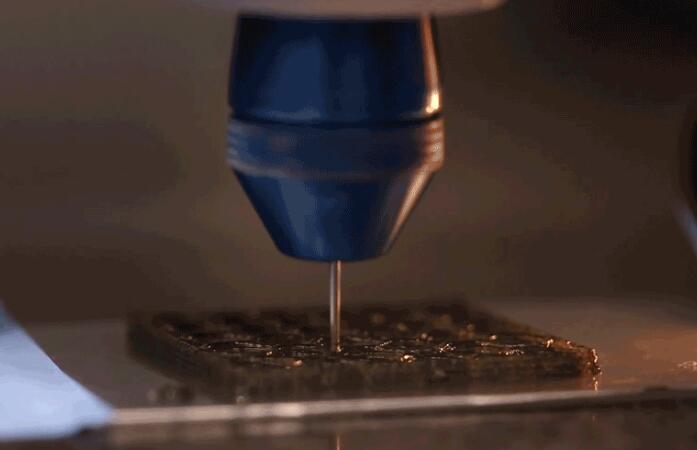 美国利用旋转3D打印制造高强度材料
