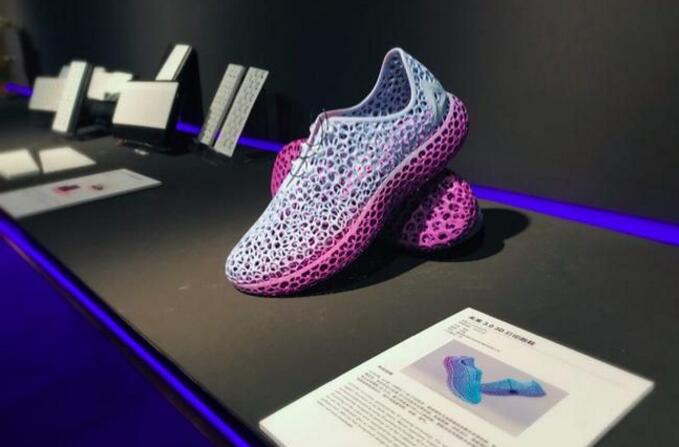 匹克3D打印跑鞋获中国设计智造 “设计先临”专项奖