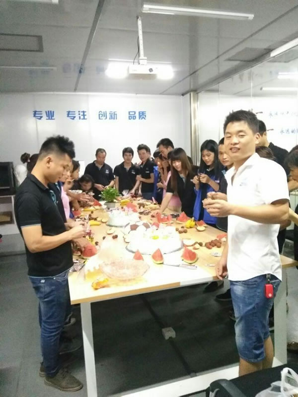 员工生日会︳温情六月，有家.有爱  