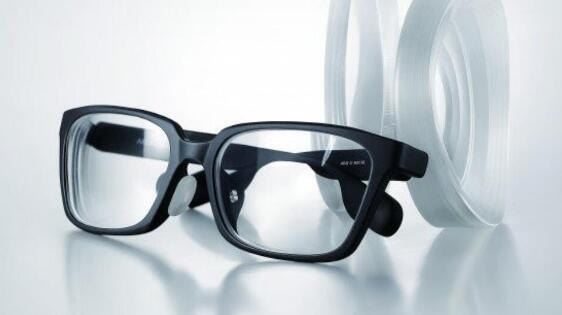 3D打印镜架实现匹配瞳孔正在改变眼镜制造