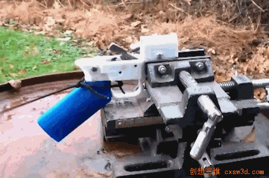 当美如童话的3D打印机遇上枪械DIY