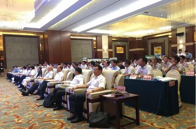 山东省政府召开高端装备制造业发展研讨会