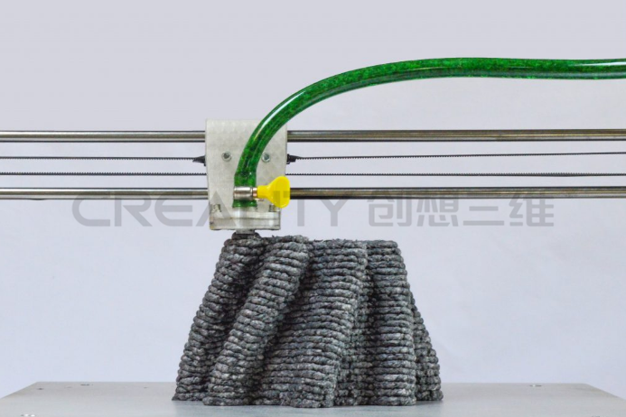 一台可以打印废料纸糊的3D打印机
