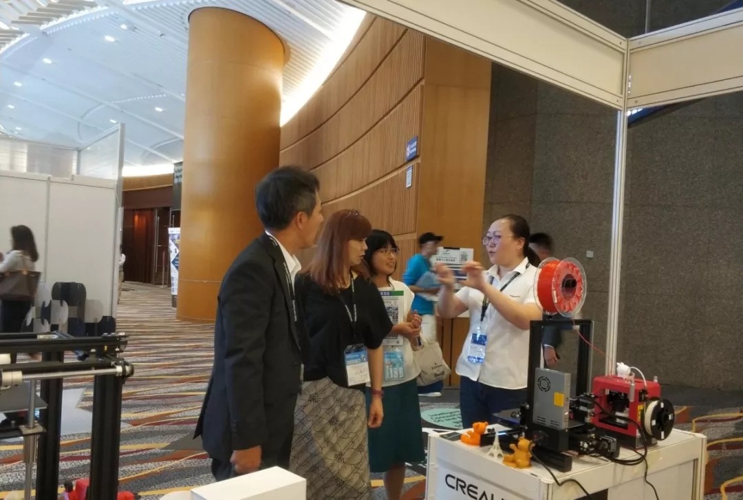 向用户介绍3D打印机卖点参数