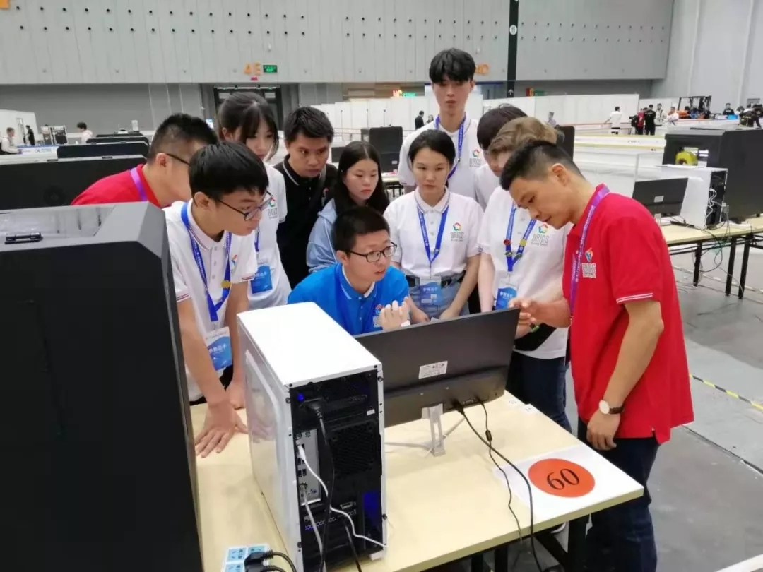 3D打印机赛前使用培训 3D打印机赛前使用培训