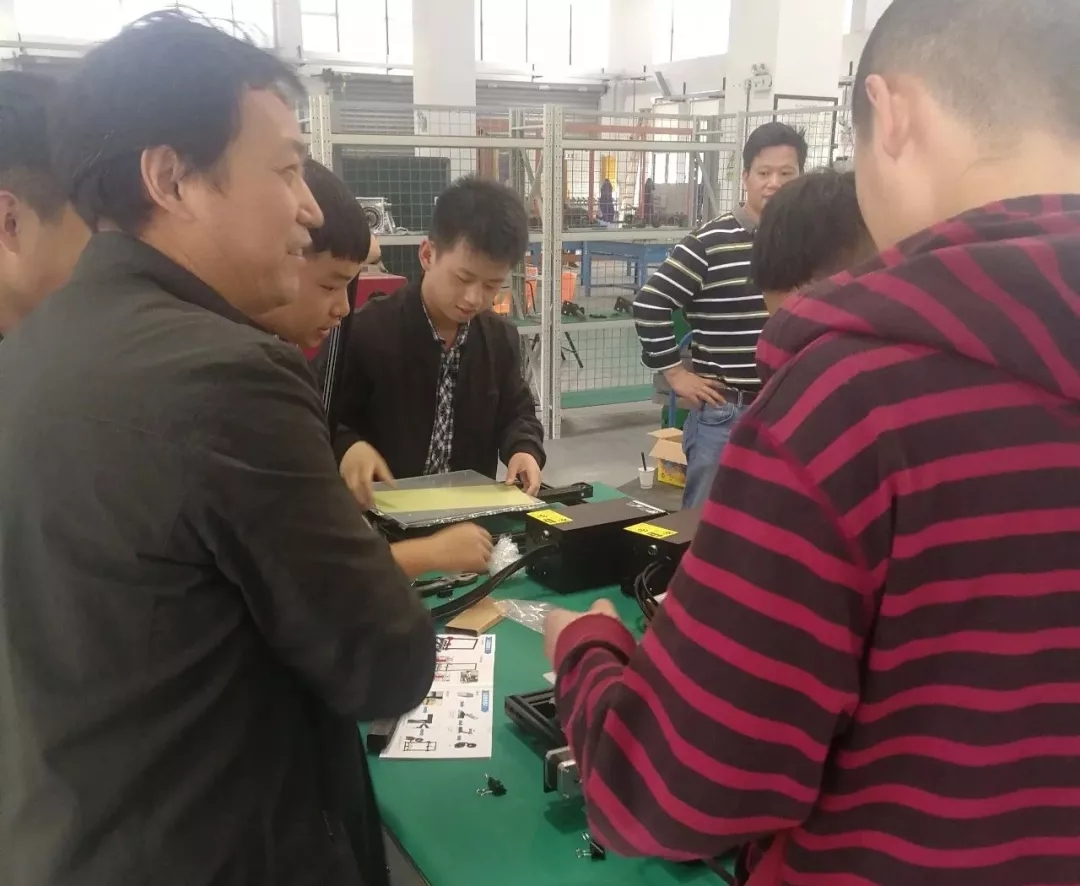 学生3D打印机培训